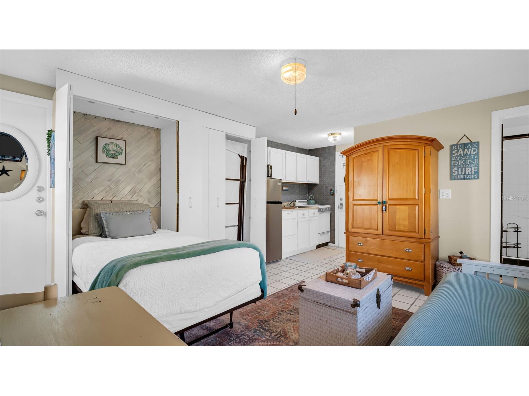 483 E Shore Drive #D4 Clearwater Beach FL 33767 TB8324035 image7