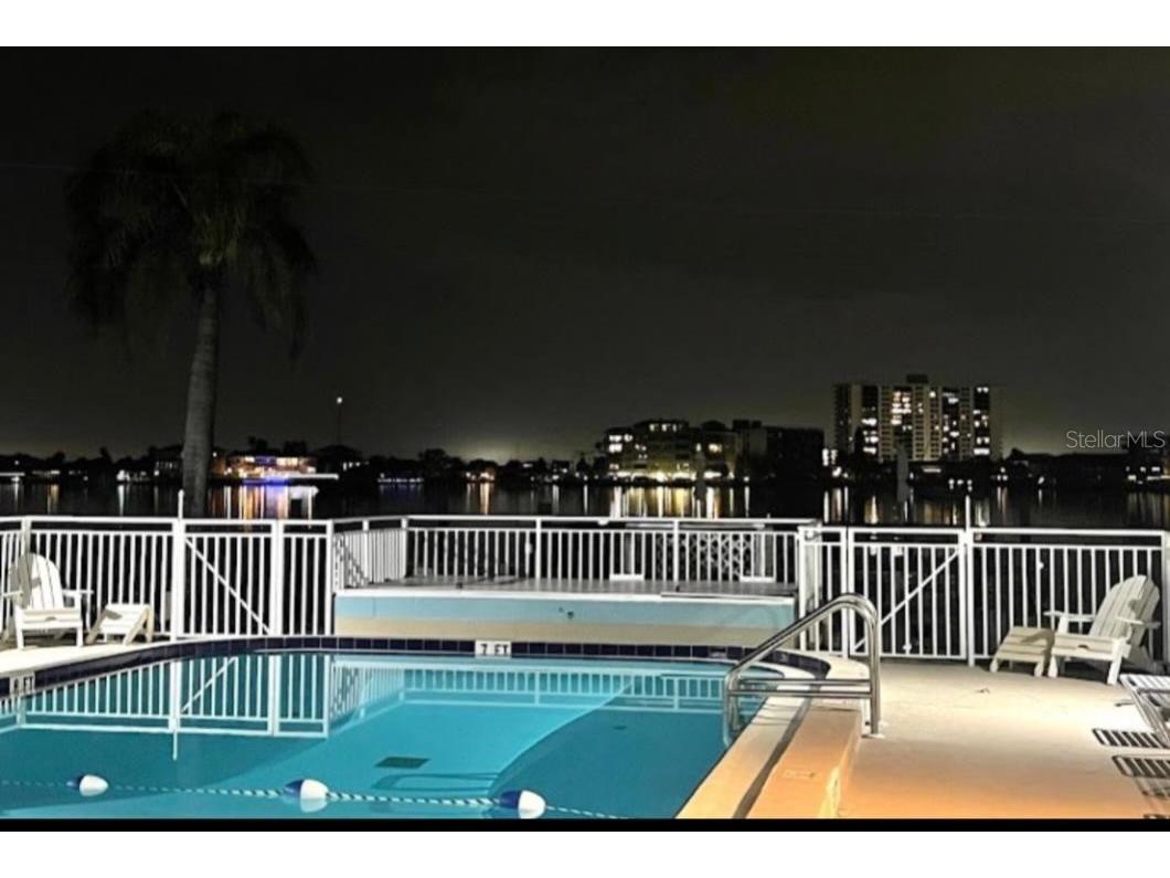 483 E Shore Drive #D6 Clearwater Beach FL 33767 - INTRA-COASTAL WATERWAY TB8528393 image19