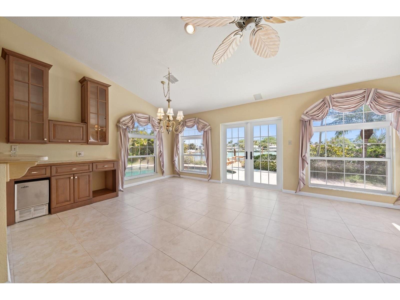 483 Harbor Drive N Indian Rocks Beach FL 33785 TB8489264 image15