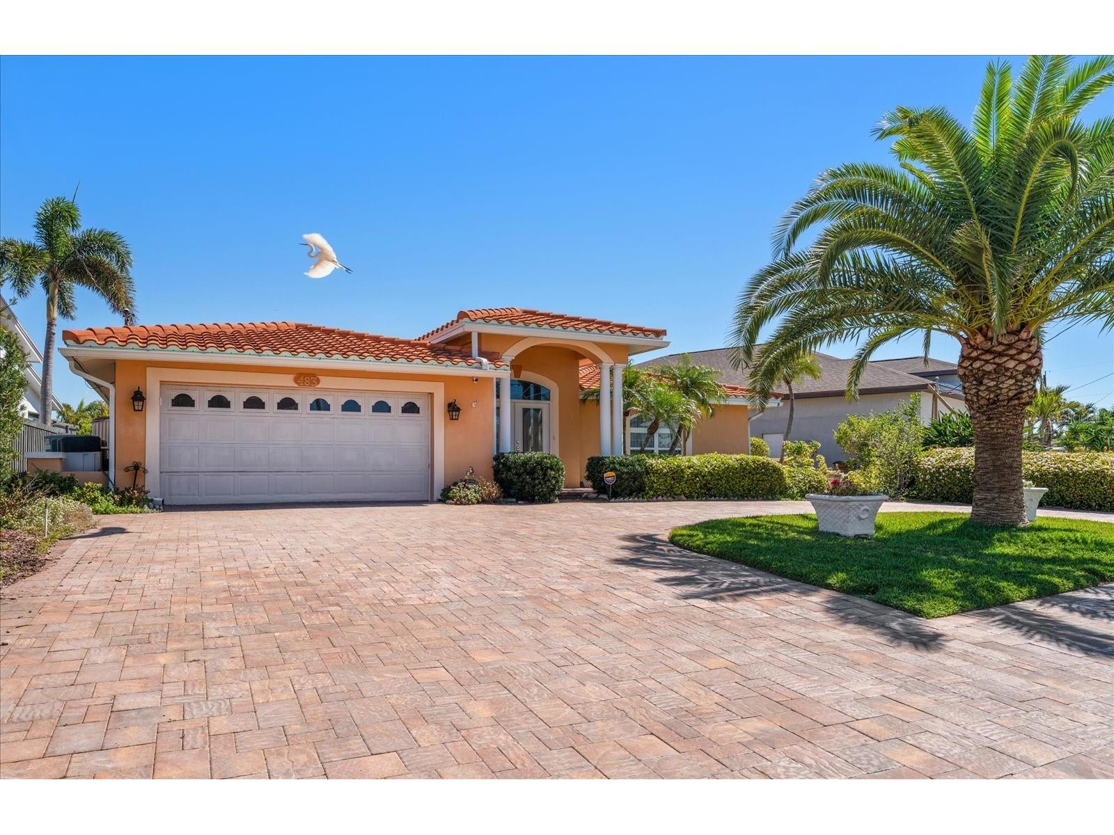 483 Harbor Drive N Indian Rocks Beach FL 33785 TB8489264 image4