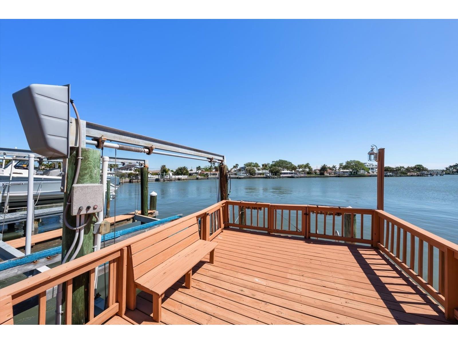 483 Harbor Drive N Indian Rocks Beach FL 33785 TB8489264 image6
