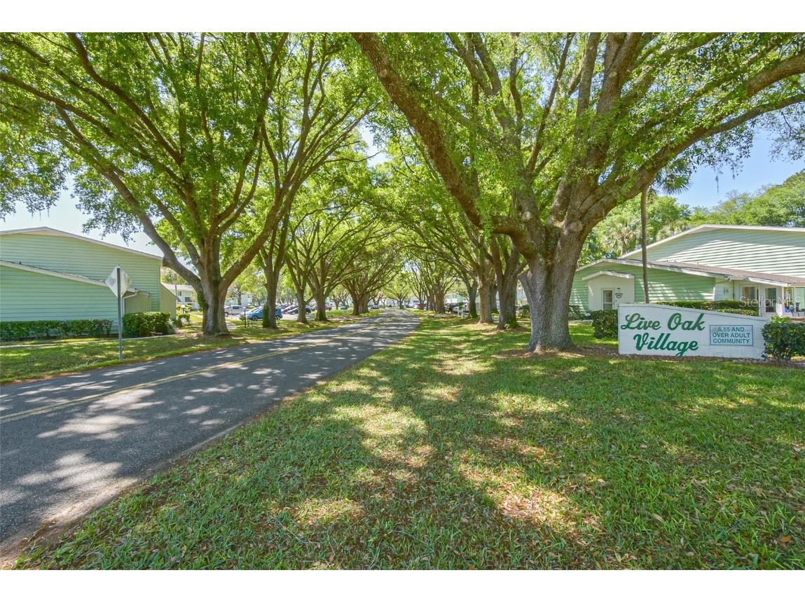 483 Midway Drive B, Ocala, FL, 34472 MLS OM675301 Edina Realty