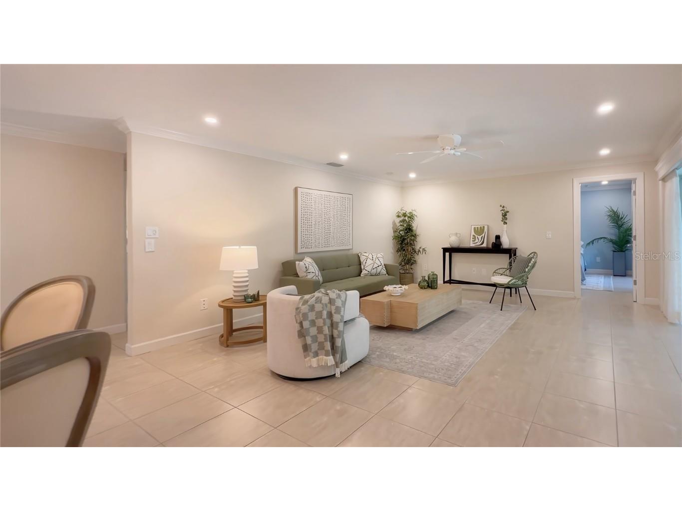 483 Partridge Circle Sarasota FL 34236 A4655760 image12