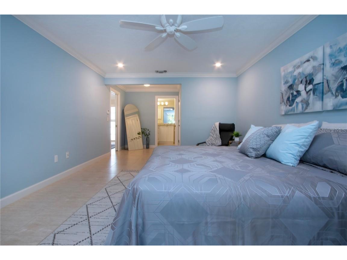 483 Partridge Circle Sarasota FL 34236 A4655760 image19