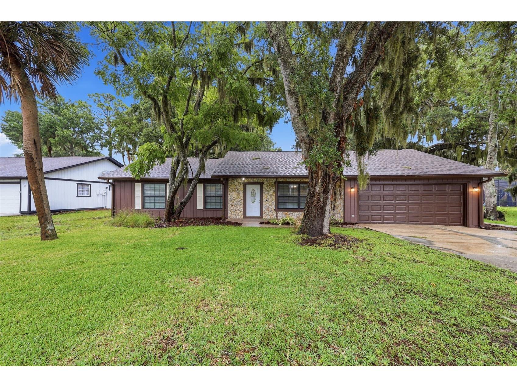 483 Spruceview Drive Port Orange FL 32127 V4949767 image2