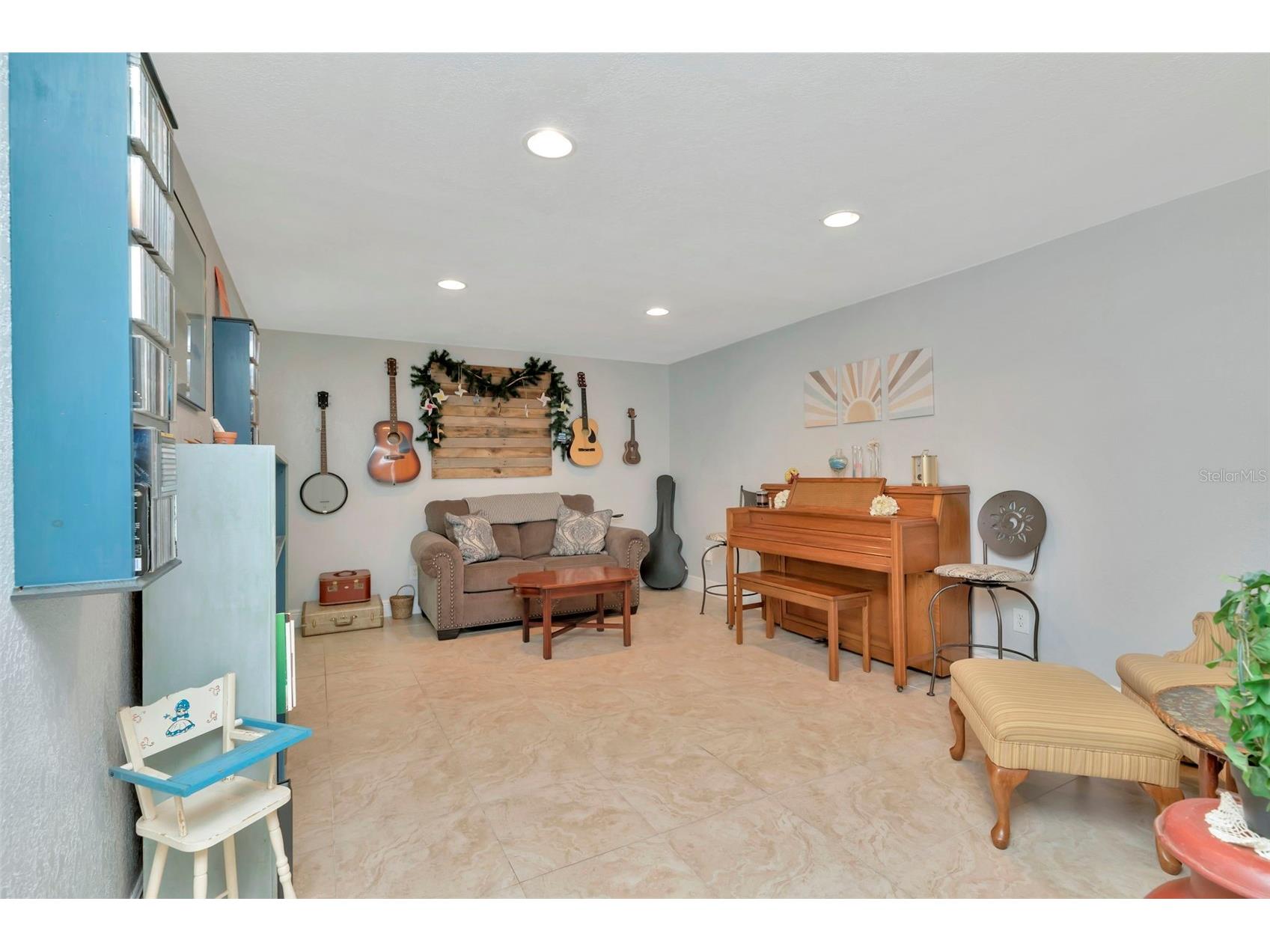 4830 3rd Avenue N Saint Petersburg FL 33713 TB8493677 image14
