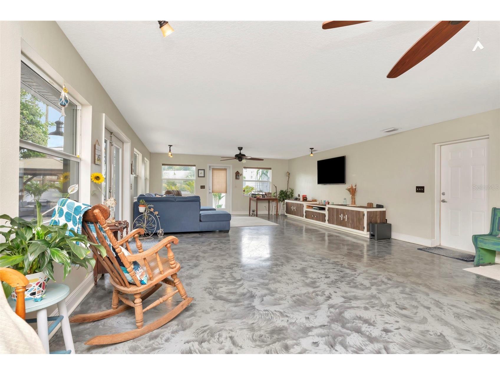 4830 3rd Avenue N Saint Petersburg FL 33713 TB8493677 image33