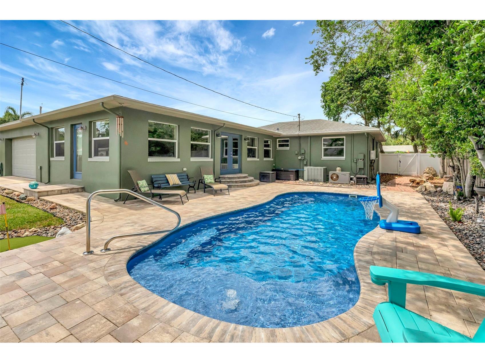 4830 3rd Avenue N Saint Petersburg FL 33713 TB8493677 image49