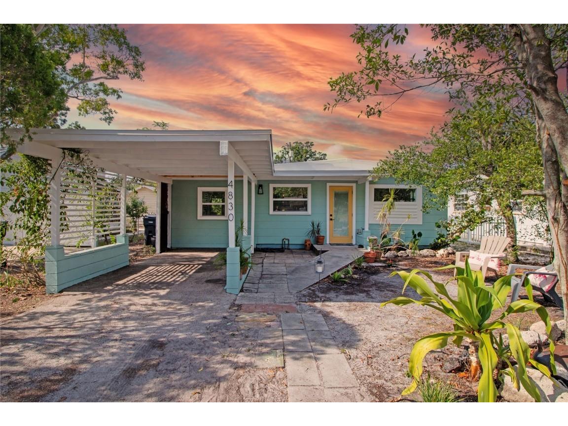 4830 47th Avenue N Saint Petersburg FL 33714 TB8392608 image1