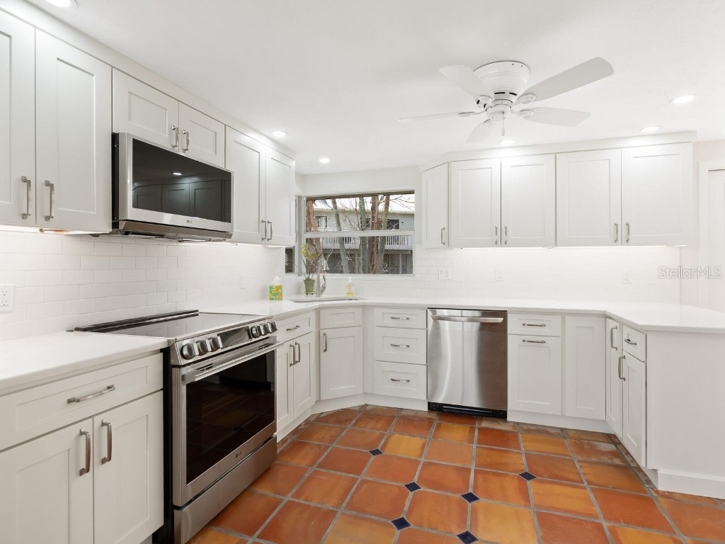 4830 Estrada De Costa Sarasota FL 34242 - LAKE RITTWOOD A4666867 image20