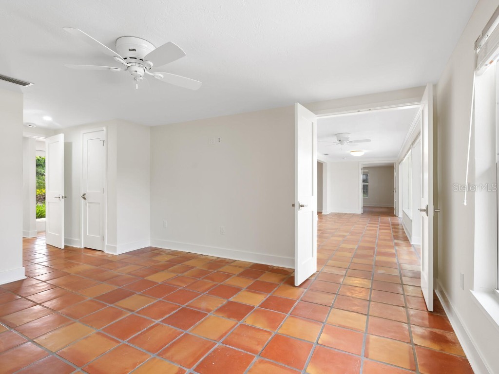 4830 Estrada De Costa Sarasota FL 34242 - LAKE RITTWOOD A4666867 image36