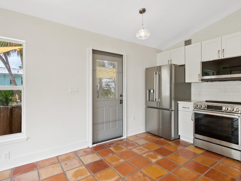 4830 Estrada De Costa Sarasota FL 34242 - LAKE RITTWOOD A4666867 image44