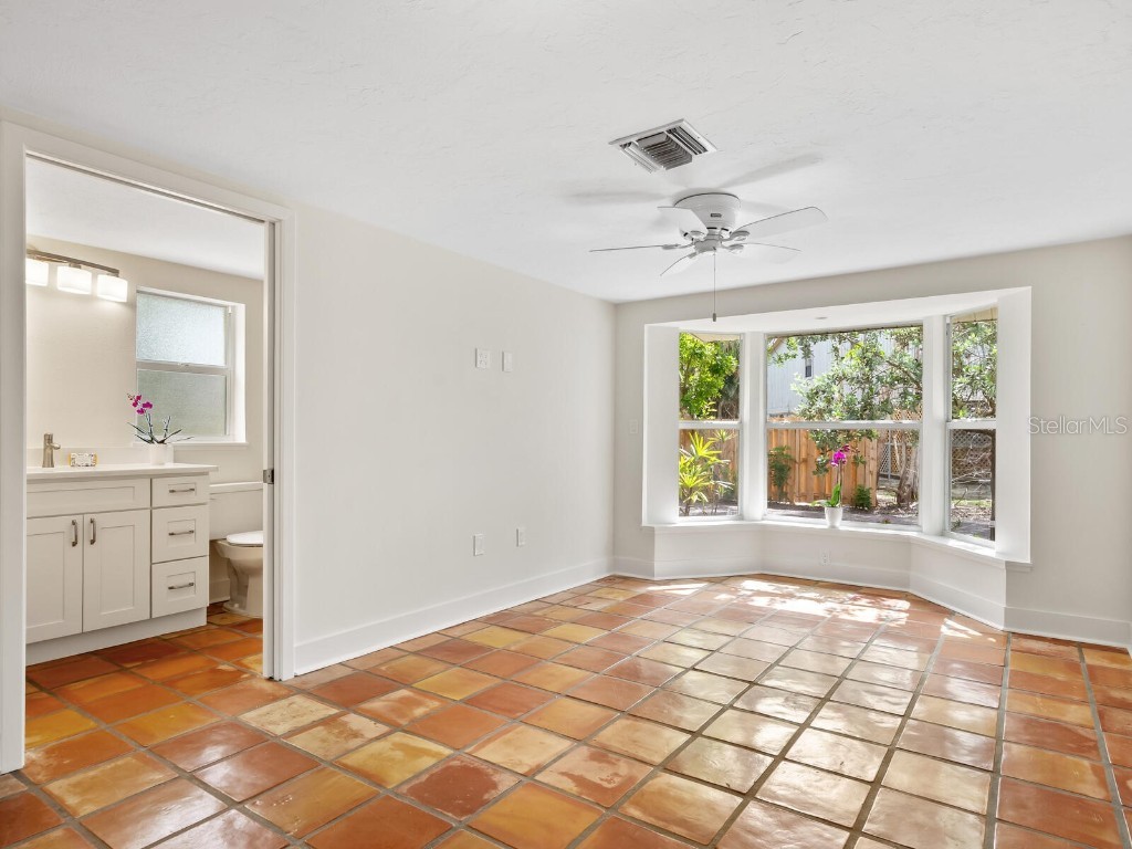 4830 Estrada De Costa Sarasota FL 34242 - LAKE RITTWOOD A4666867 image50