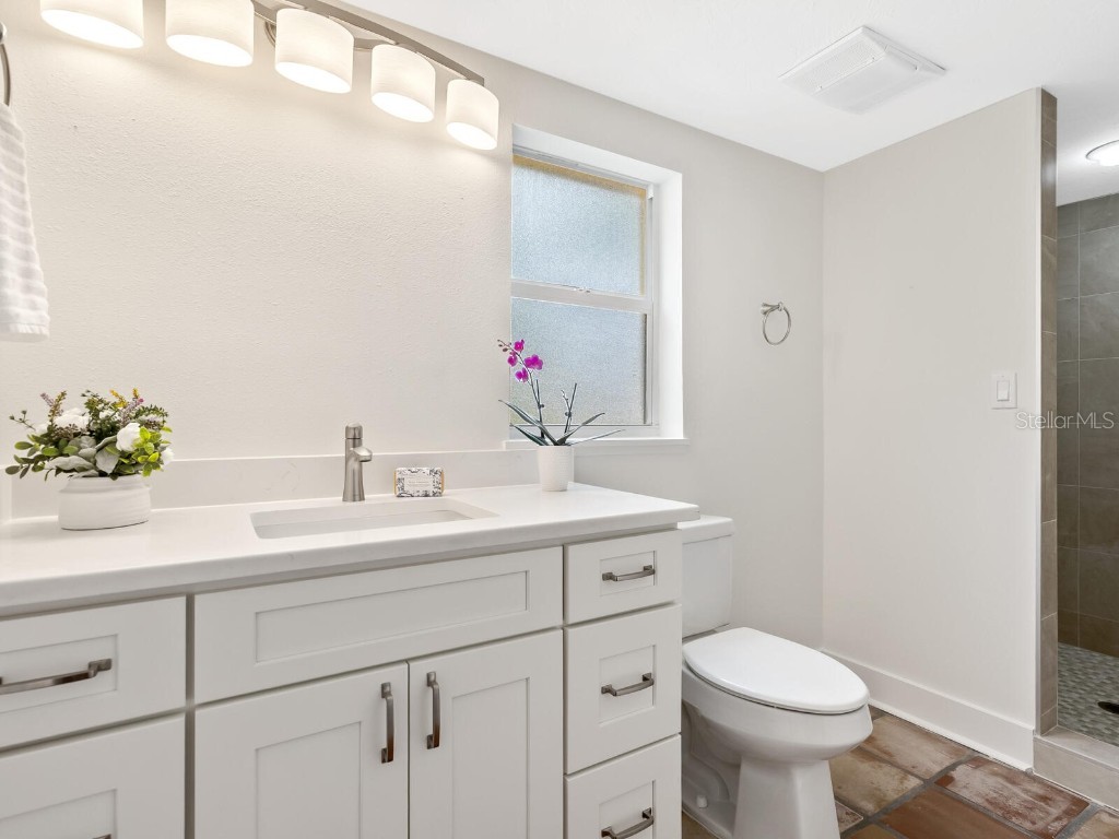 4830 Estrada De Costa Sarasota FL 34242 - LAKE RITTWOOD A4666867 image51