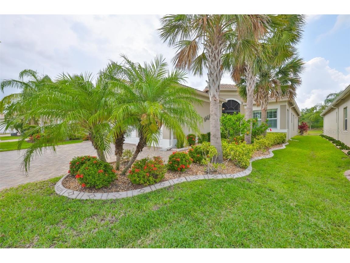 4830 Grand Banks Drive Wimauma FL 33598 TB8389236 image1
