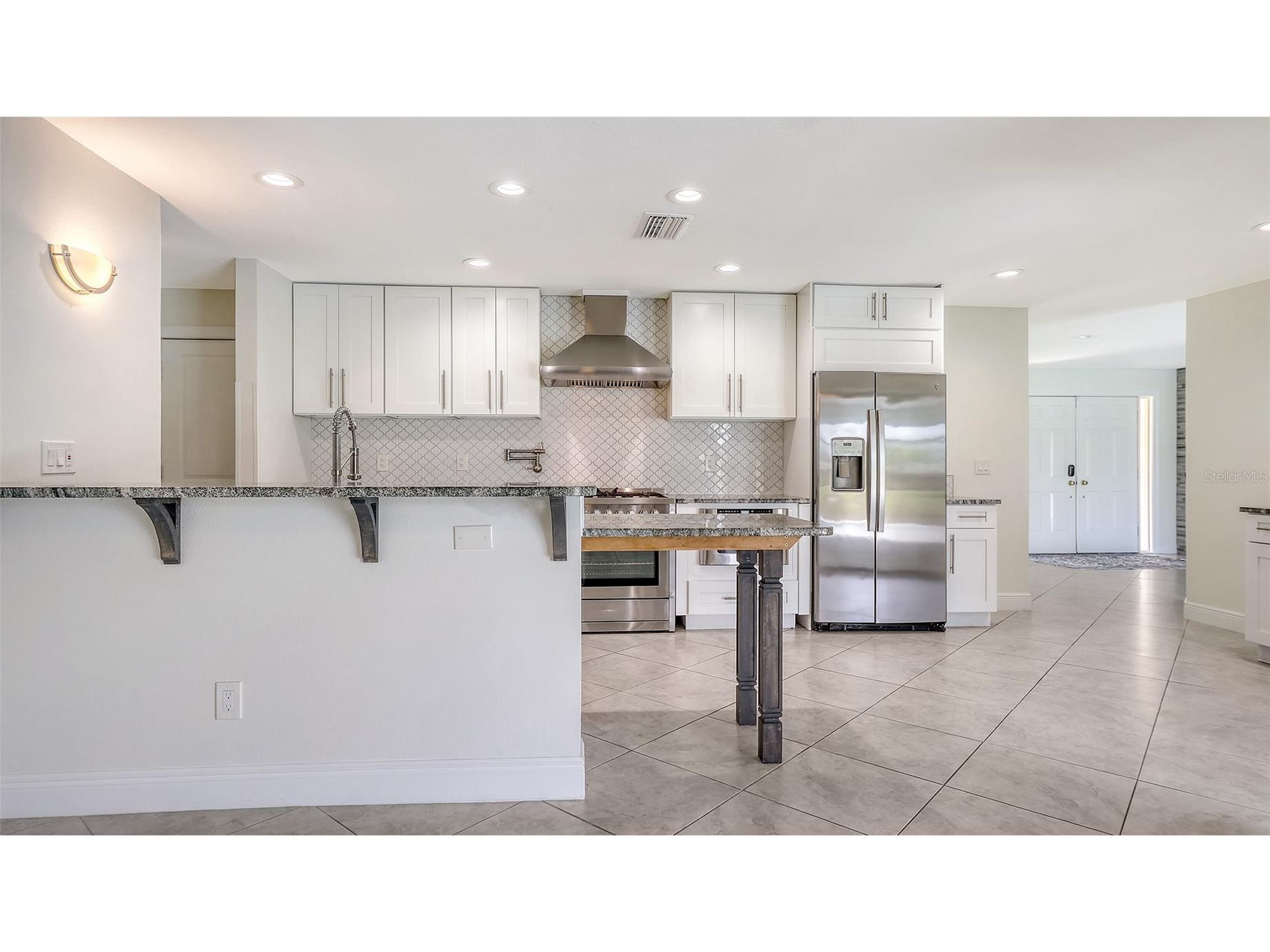 4830 Greywood Lane Sarasota FL 34235 A4659626 image26