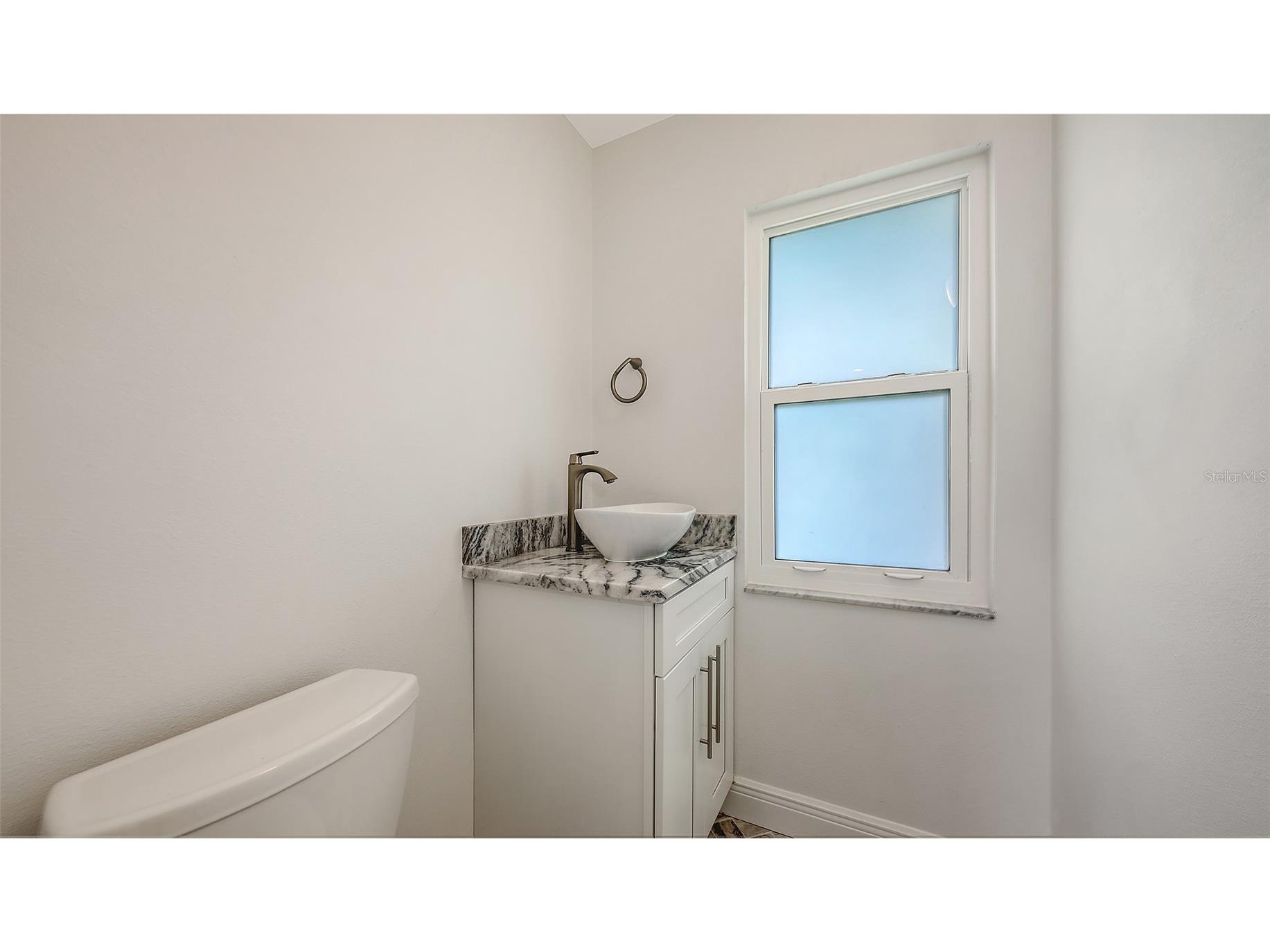 4830 Greywood Lane Sarasota FL 34235 A4659626 image31