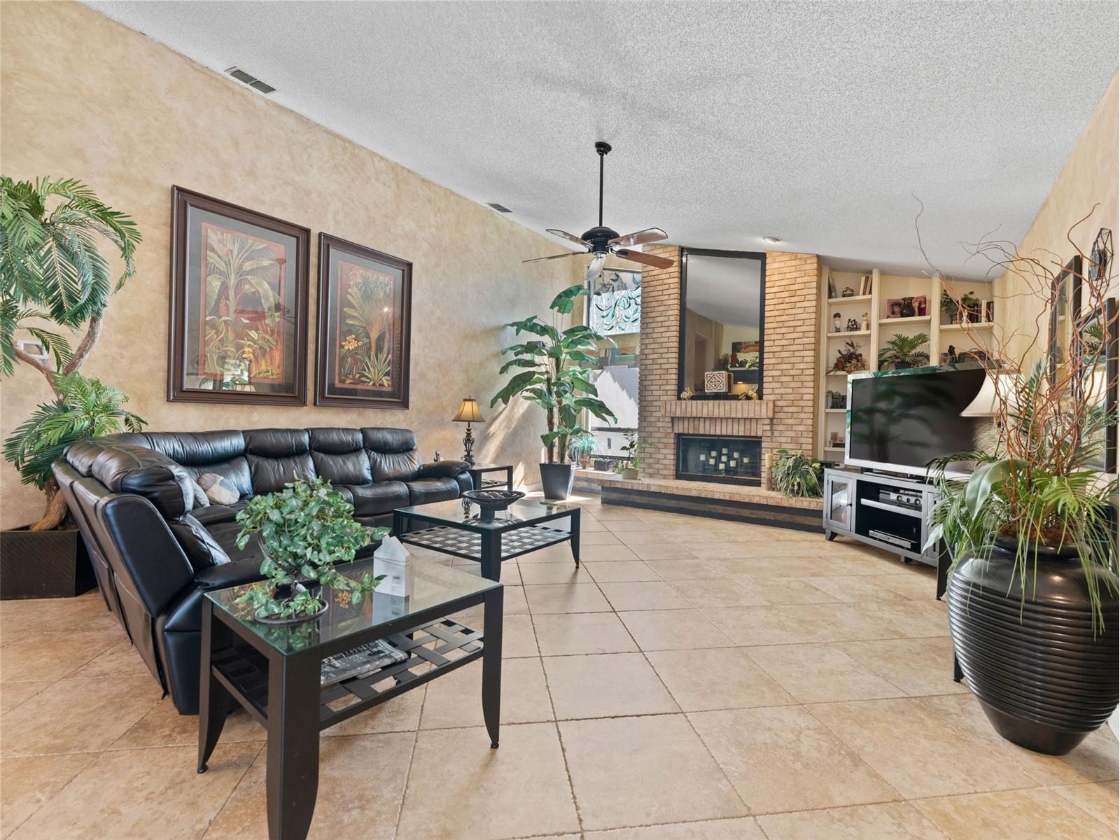4830 Longwater Way Tampa FL 33615 TB8479322 image20