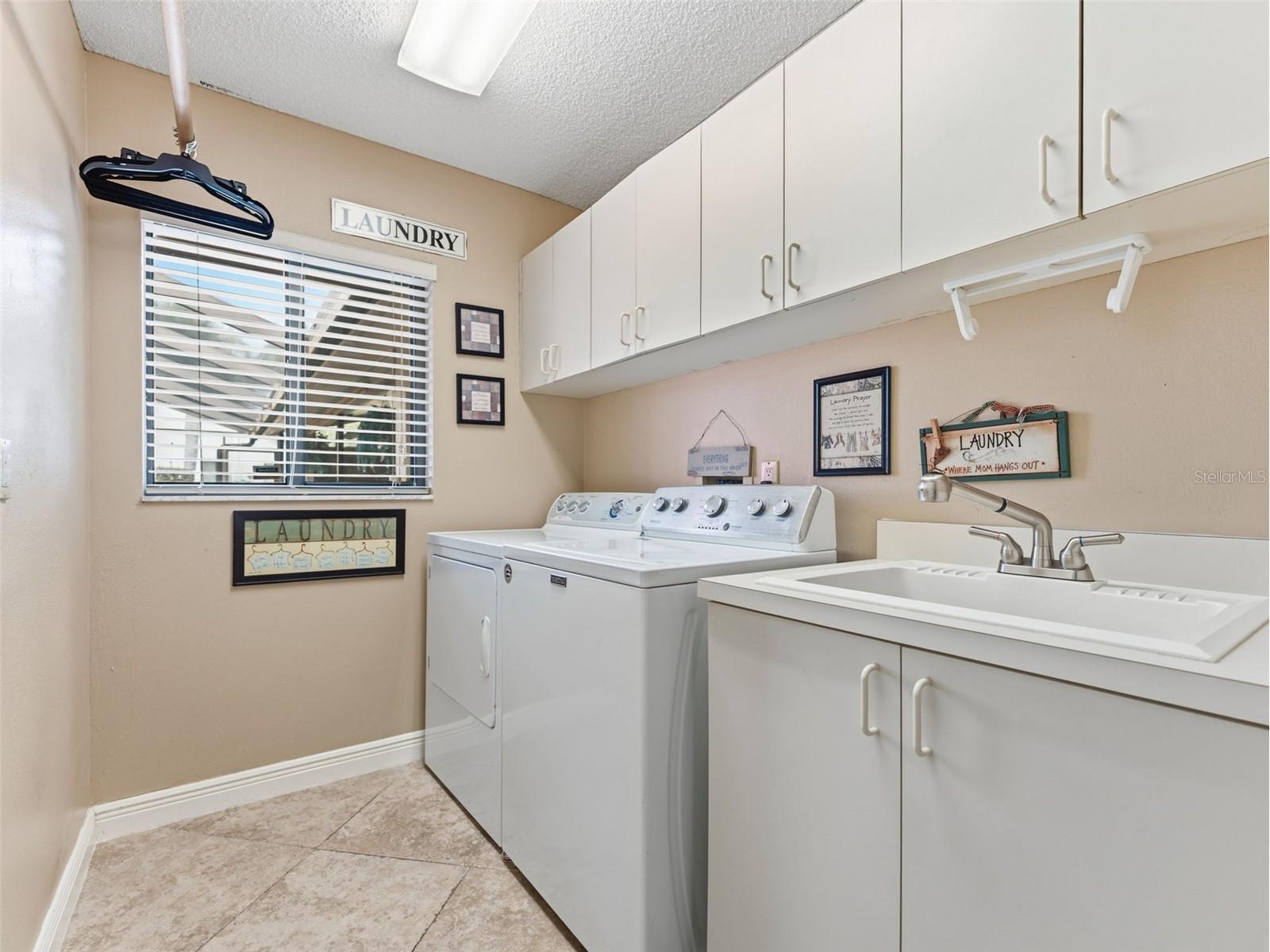 4830 Longwater Way Tampa FL 33615 TB8479322 image35