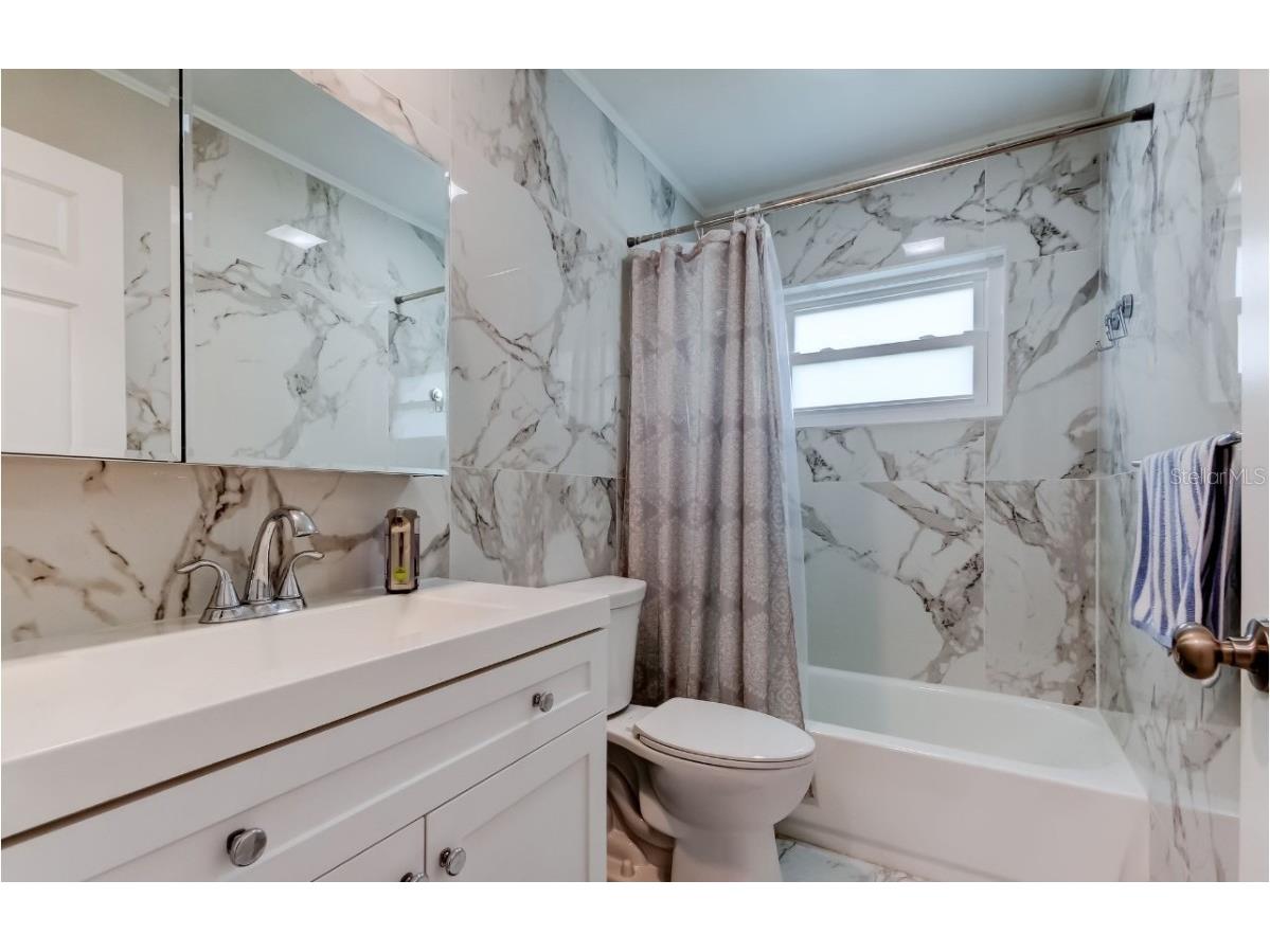 4831 Blue Jay Circle Palm Harbor FL 34683 TB8436972 image19