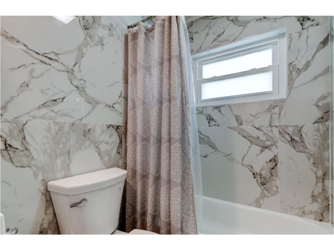 4831 Blue Jay Circle Palm Harbor FL 34683 TB8436972 image20