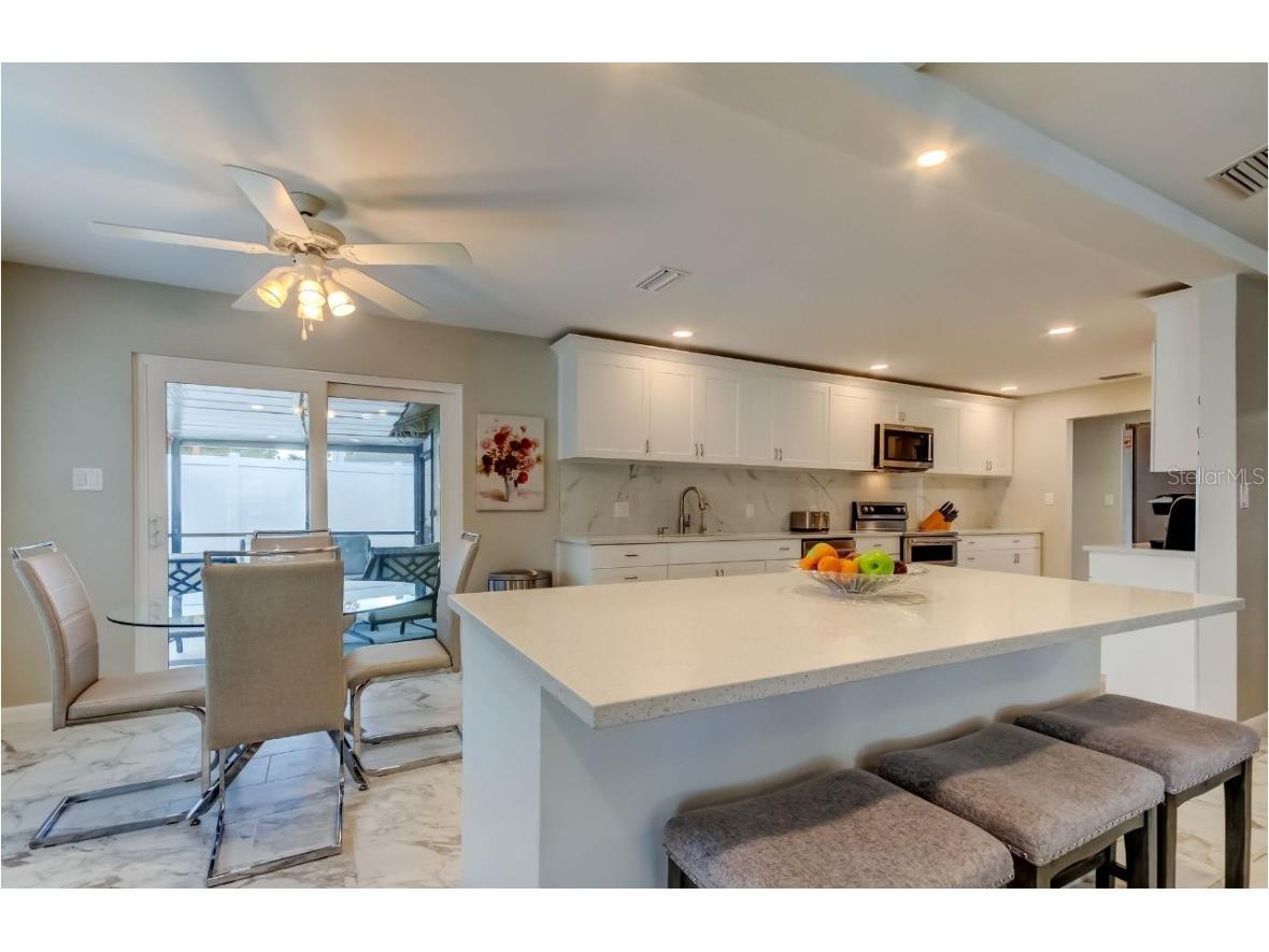 4831 Blue Jay Circle Palm Harbor FL 34683 TB8436972 image29