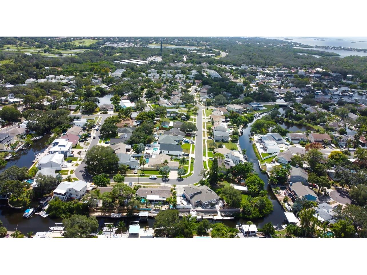 4831 Blue Jay Circle Palm Harbor FL 34683 TB8436972 image56