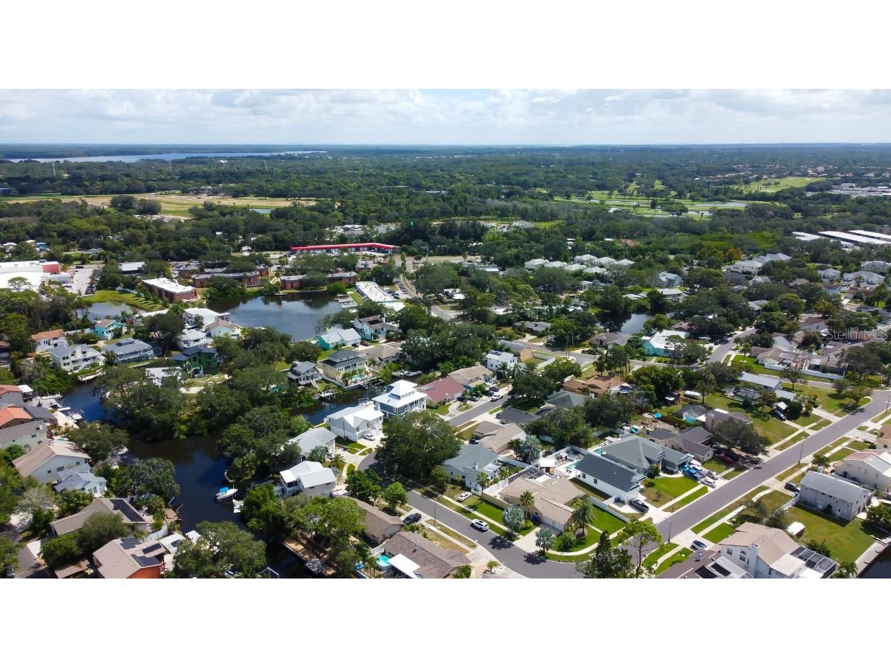 4831 Blue Jay Circle Palm Harbor FL 34683 TB8436972 image57