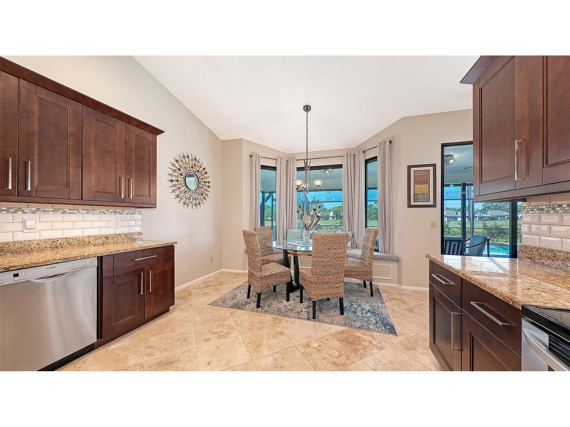 4831 Greencroft Road Sarasota FL 34235 A4687508 image12