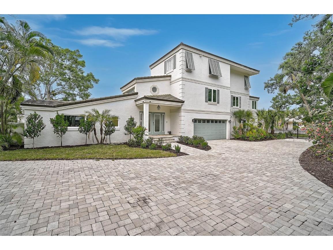 4831 Primrose Path Sarasota FL 34242 A4655493 image1
