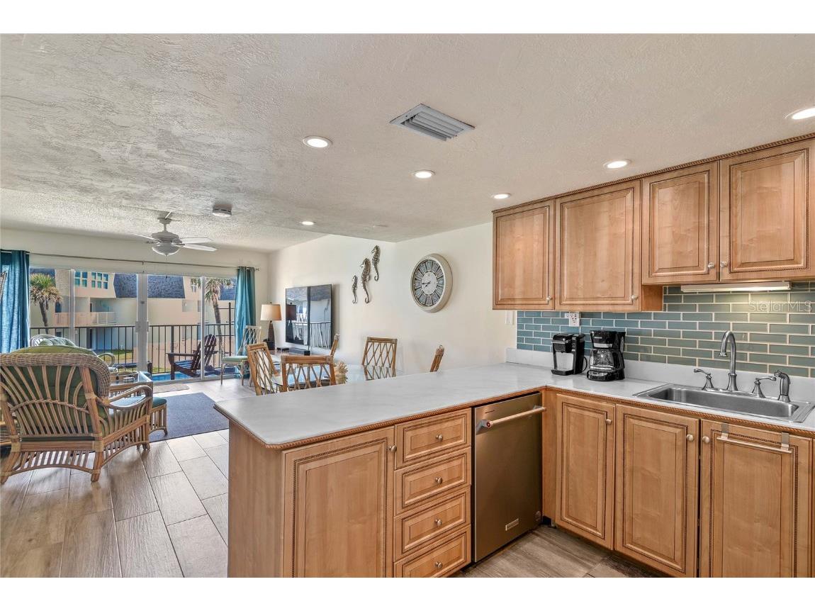 4831 Saxon Drive #212 New Smyrna Beach FL 32169 - ATLANTIC OCEAN O6341023 image16