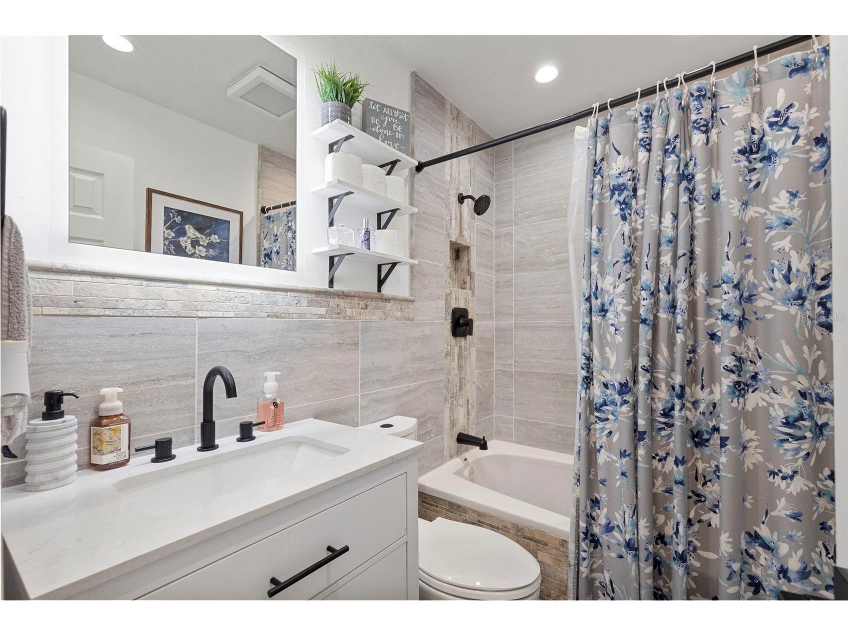 4832 5th Street S Saint Petersburg FL 33705 TB8514521 image23