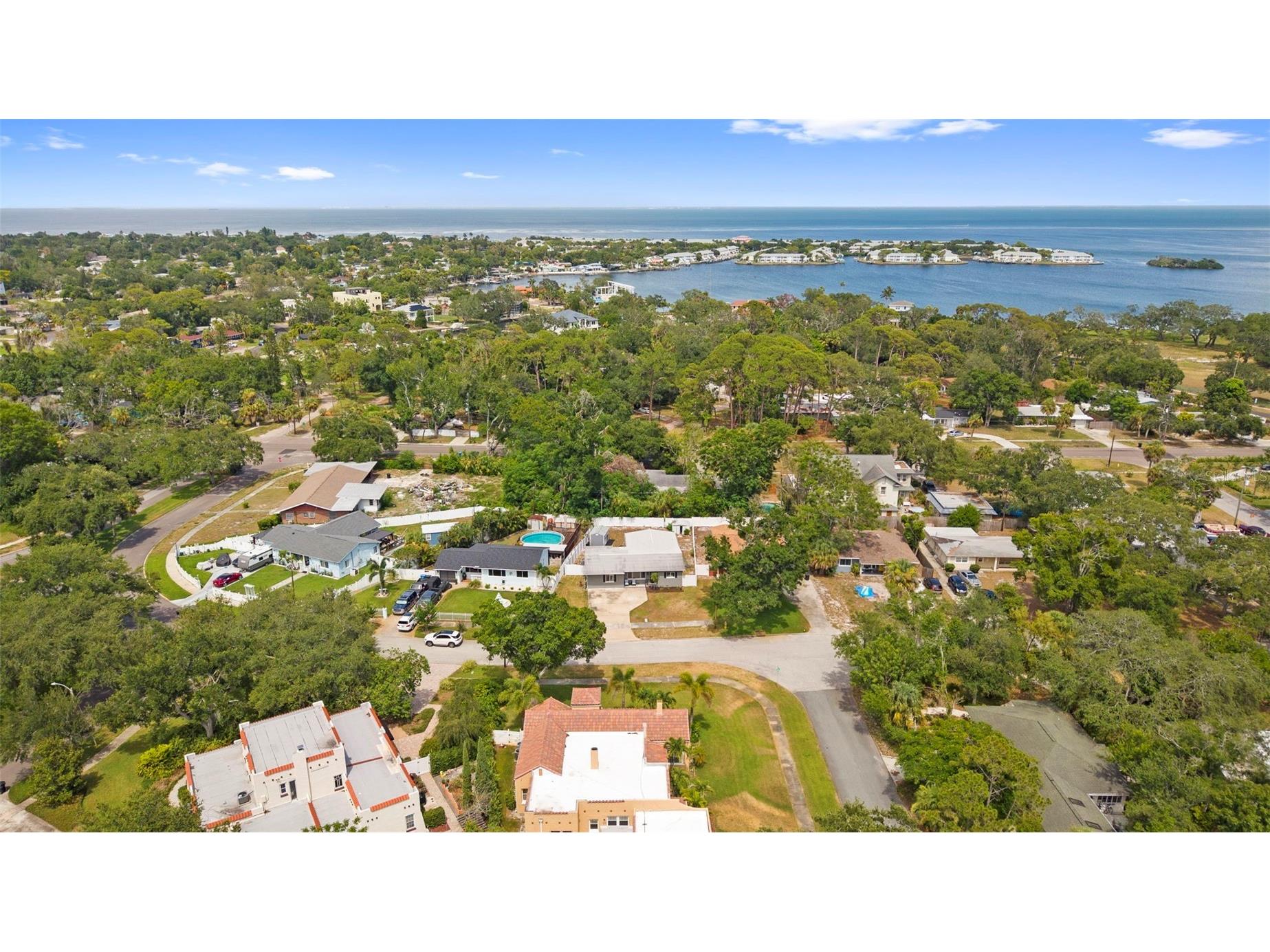 4832 5th Street S Saint Petersburg FL 33705 TB8514521 image56