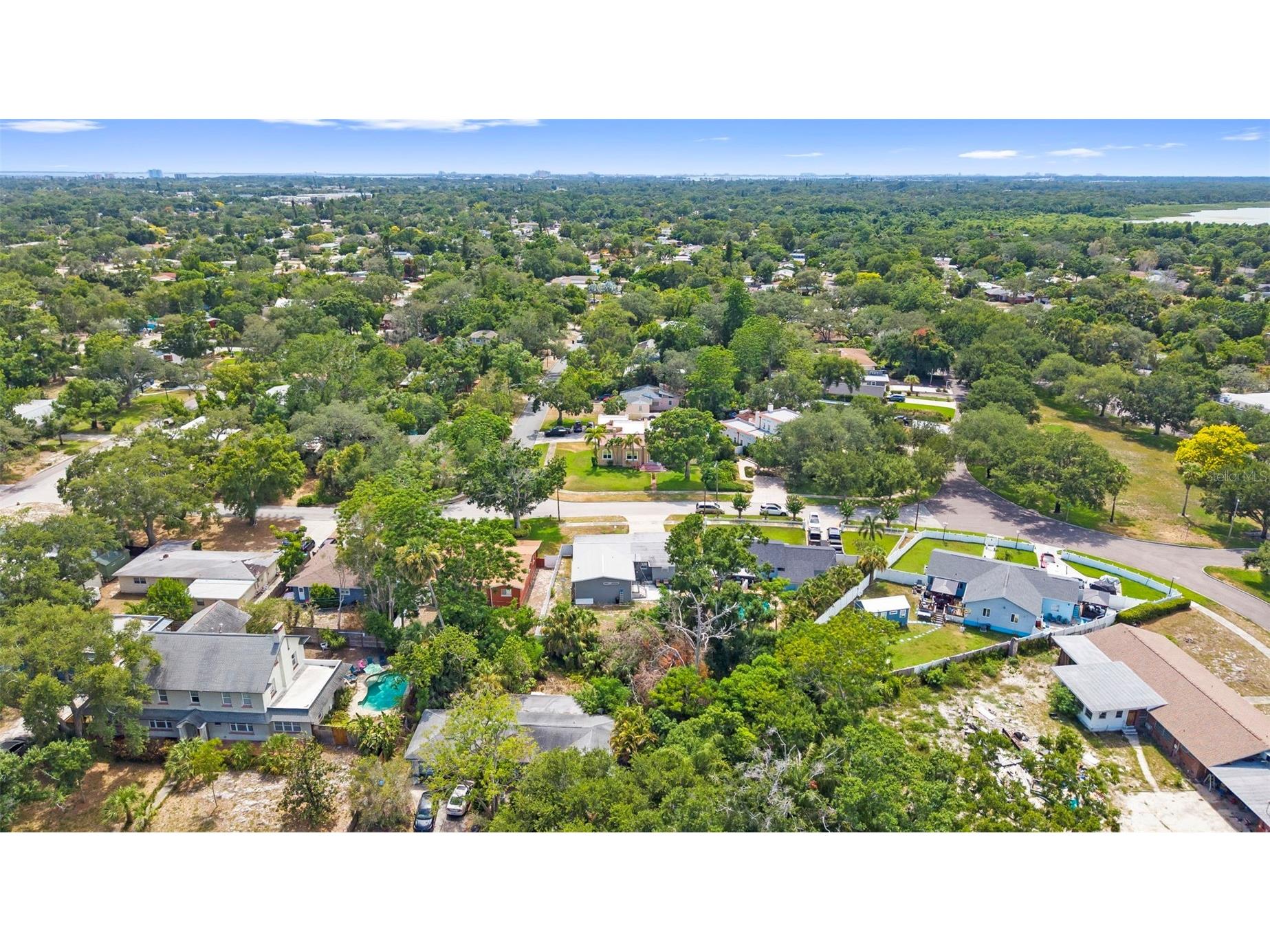 4832 5th Street S Saint Petersburg FL 33705 TB8514521 image60