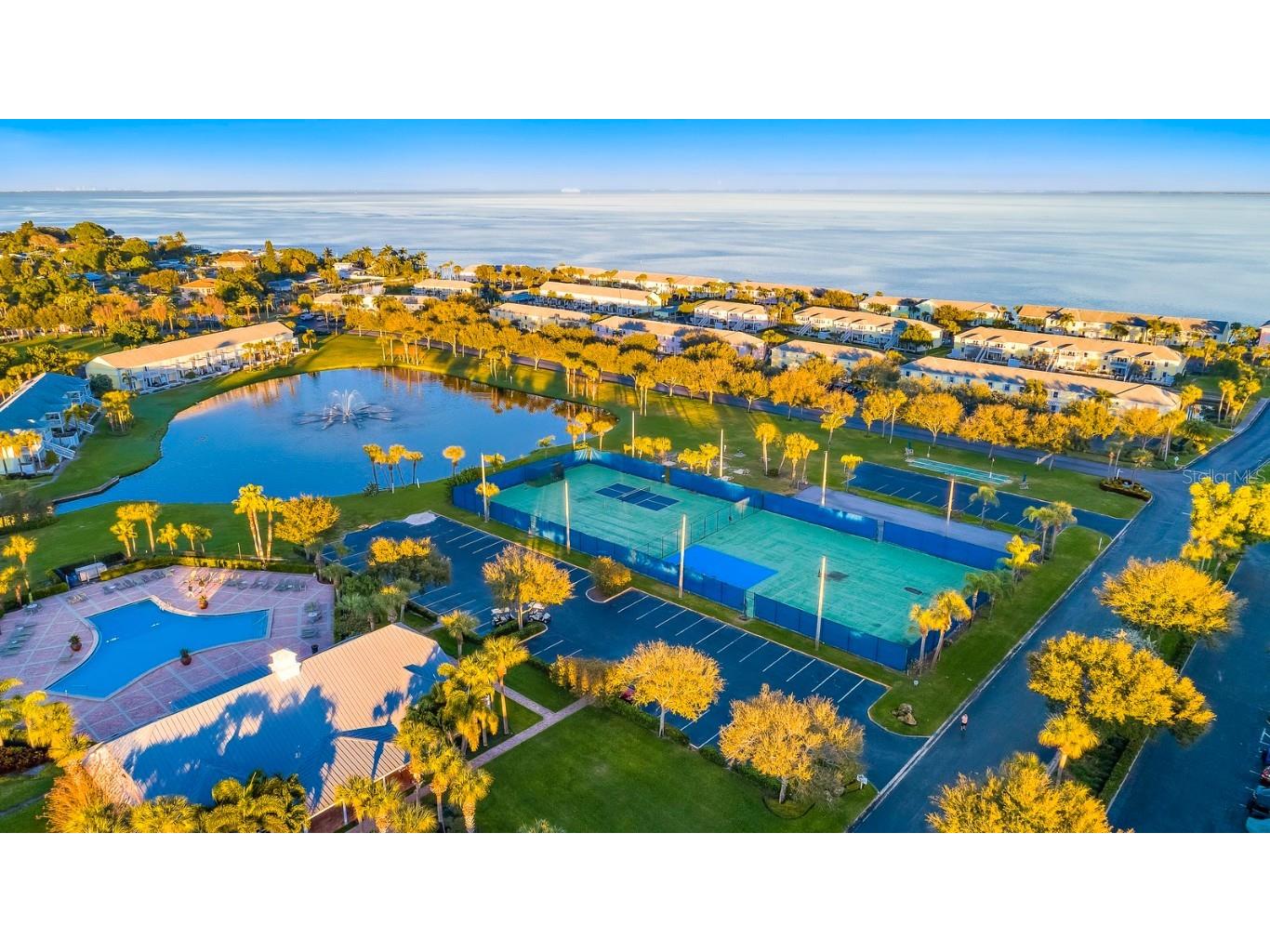 4832 Cobia Drive SE #B Saint Petersburg FL 33705 TB8322164 image4