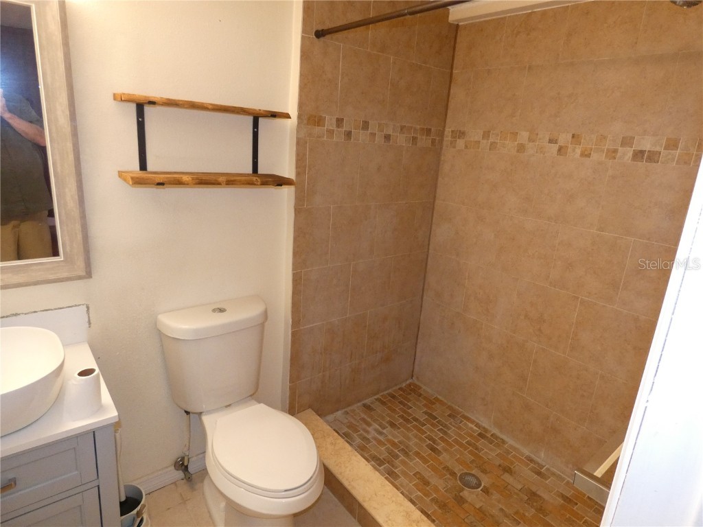 4832 Elmwood Street New Port Richey FL 34653 W7880024 image11