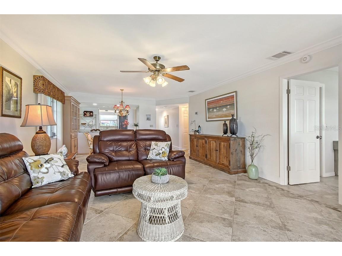 4832 Independence Drive Bradenton FL 34210 A4668992 image10