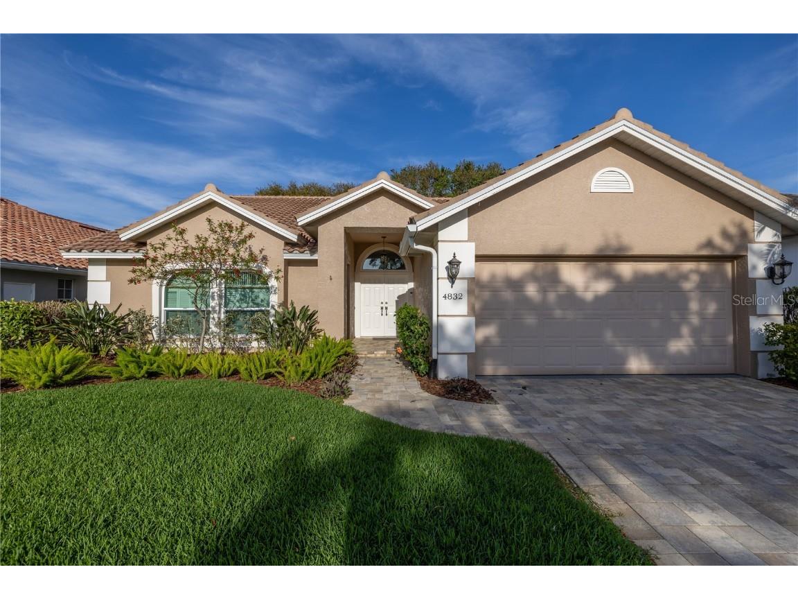 4832 Queen Palm Terrace NE Saint Petersburg FL 33703 U8234301 image1