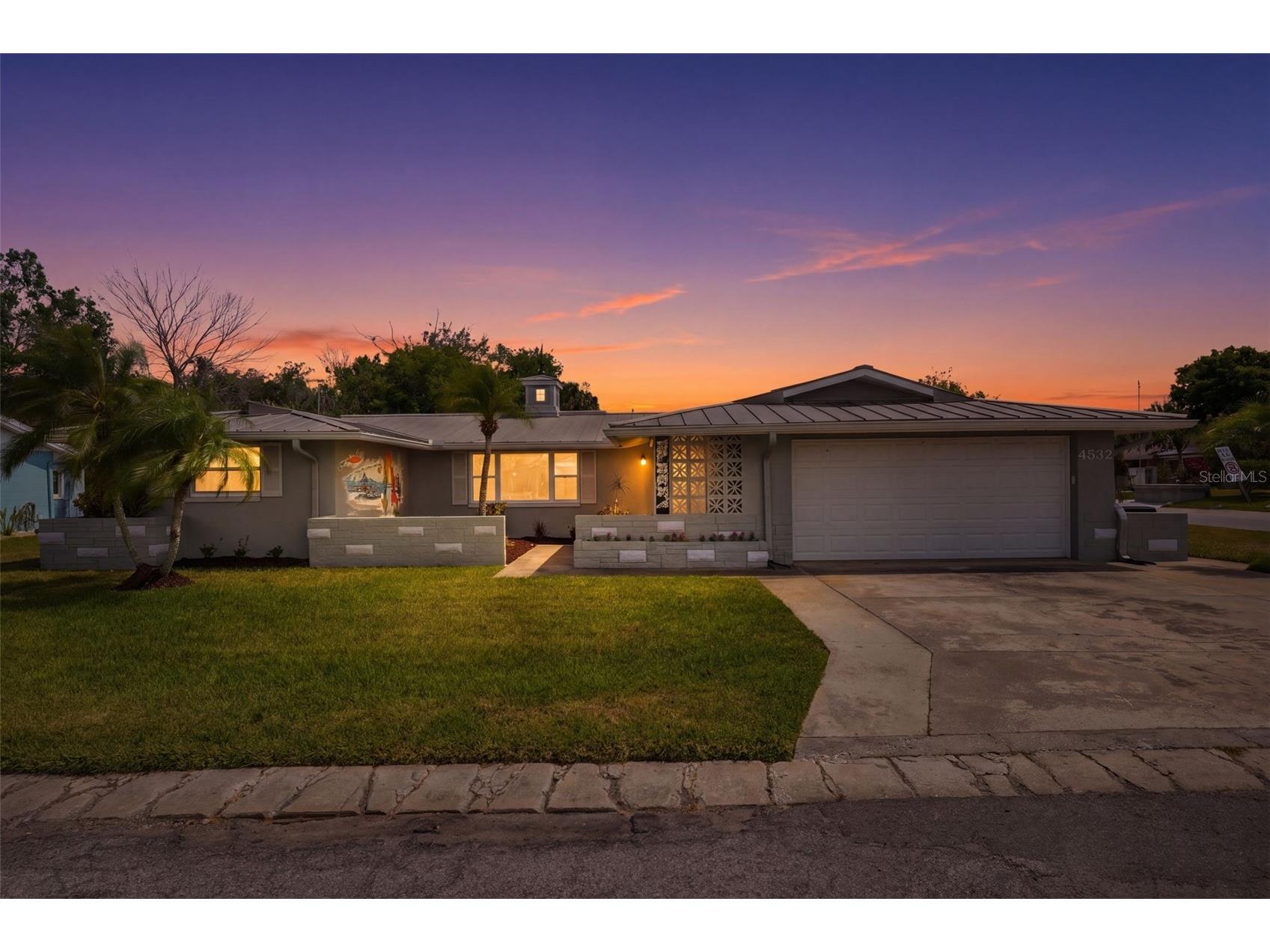 4832 Shell Stream Boulevard New Port Richey FL 34652 W7885408 image1