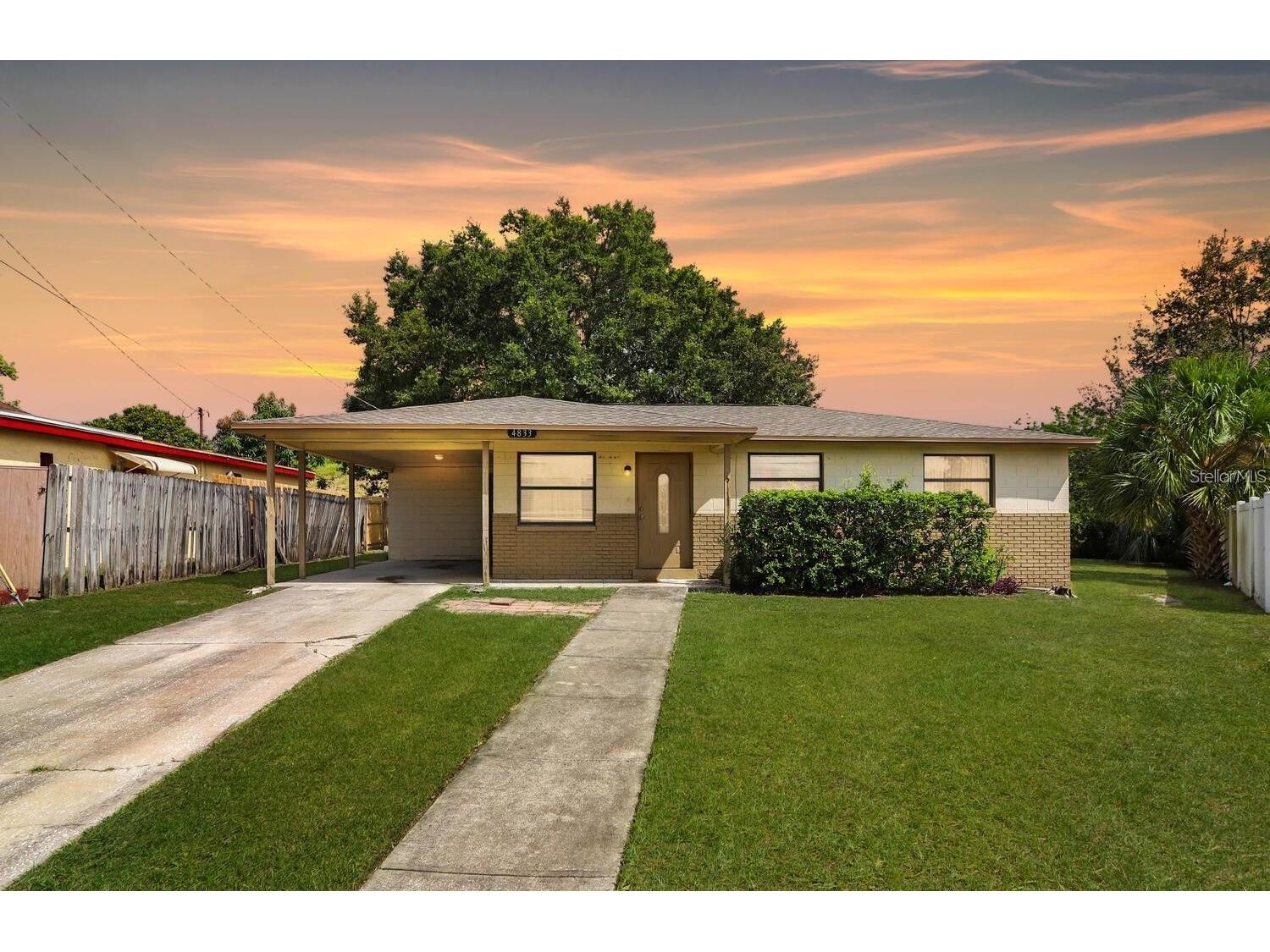4833 Ashland Drive Tampa FL 33610 L4962564 image1