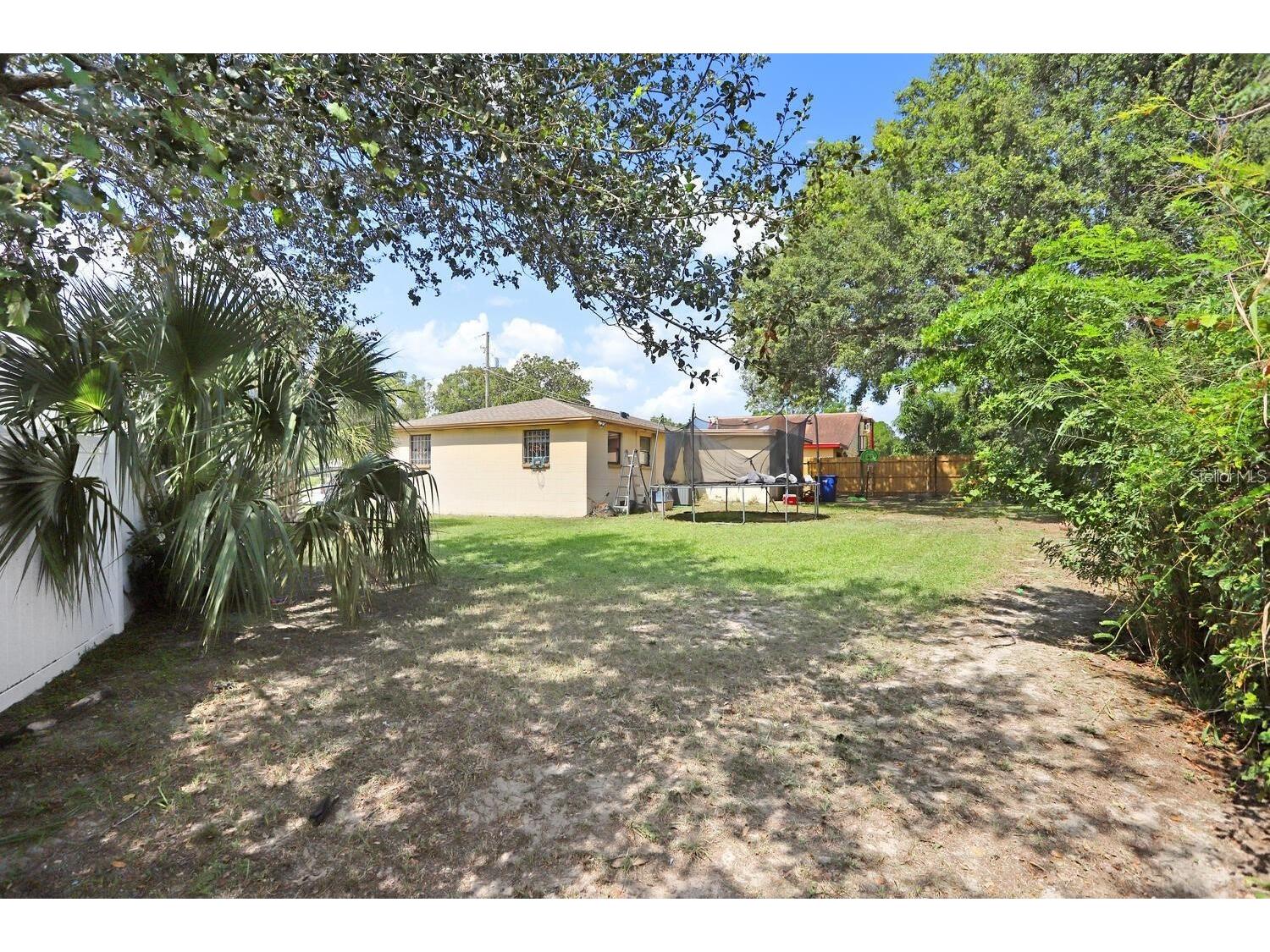 4833 Ashland Drive Tampa FL 33610 L4962564 image12