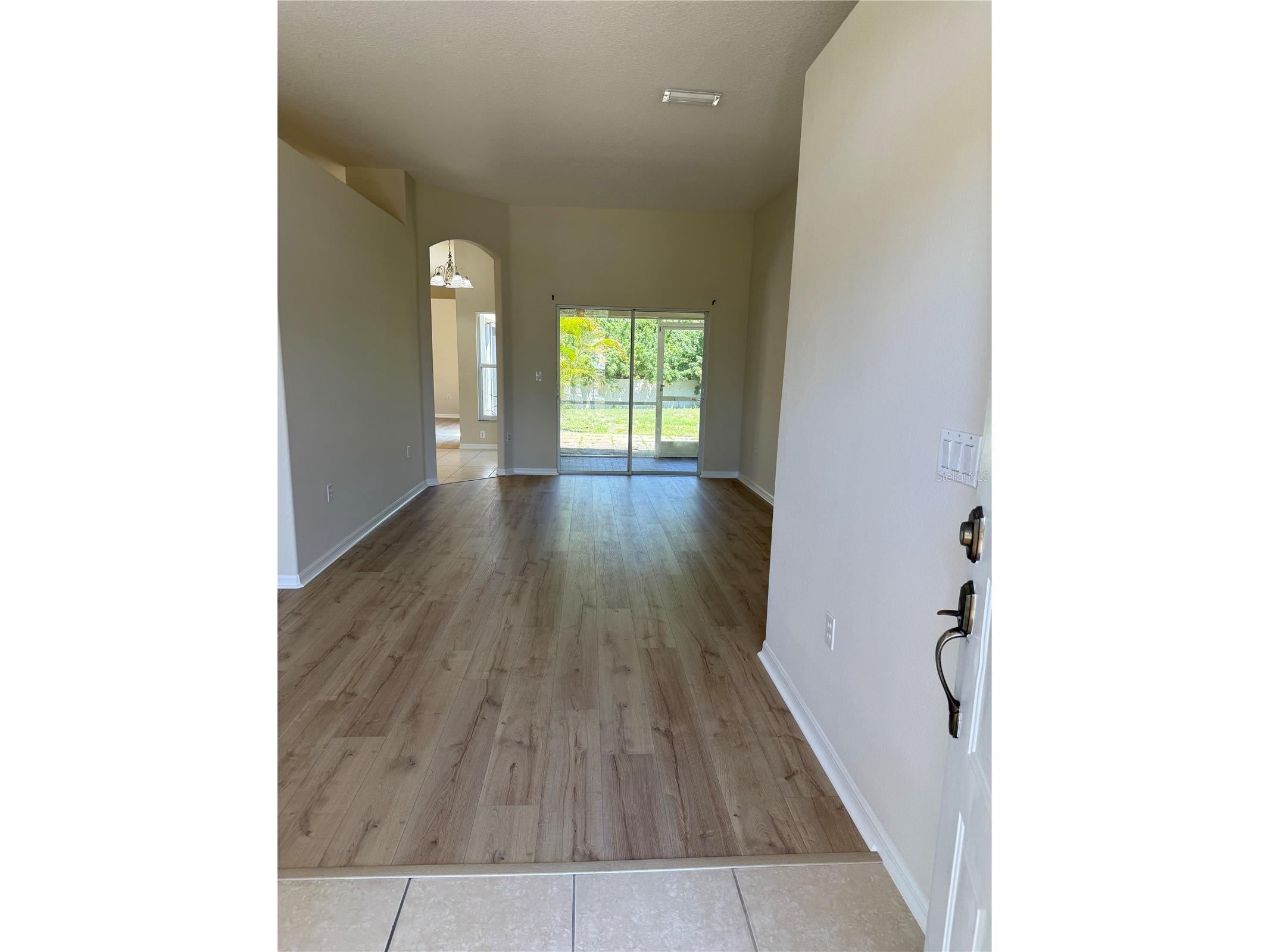 4833 Post Pointe Drive Sarasota FL 34233 A4689019 image3