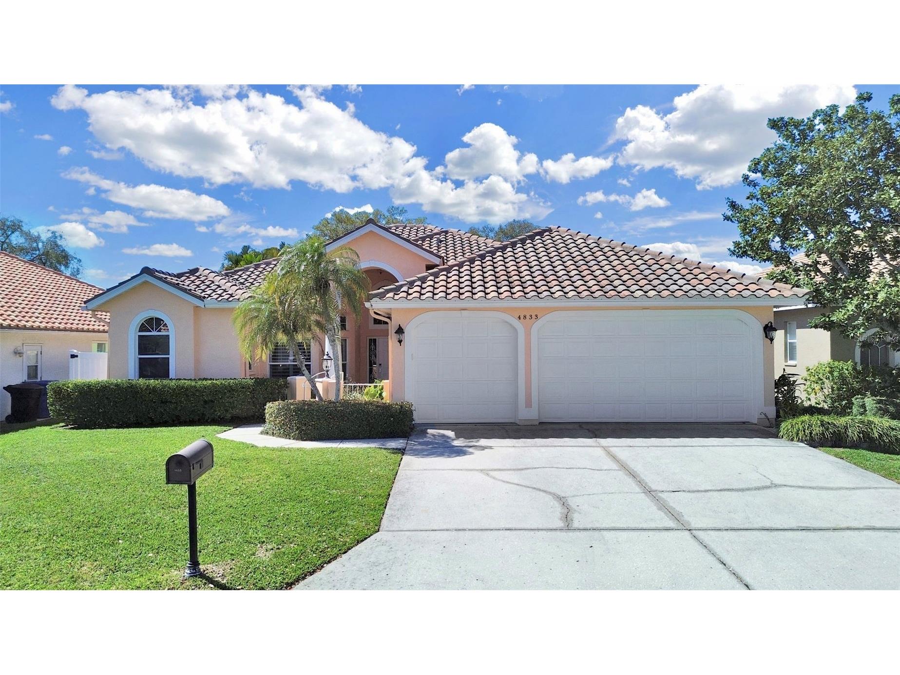 4833 Windmill Palm Terrace NE Saint Petersburg FL 33703 TB8481615 image1
