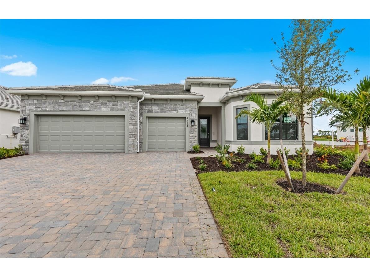 4834 Empire Landing Run Lakewood Ranch FL 34211 TB8418415 image1