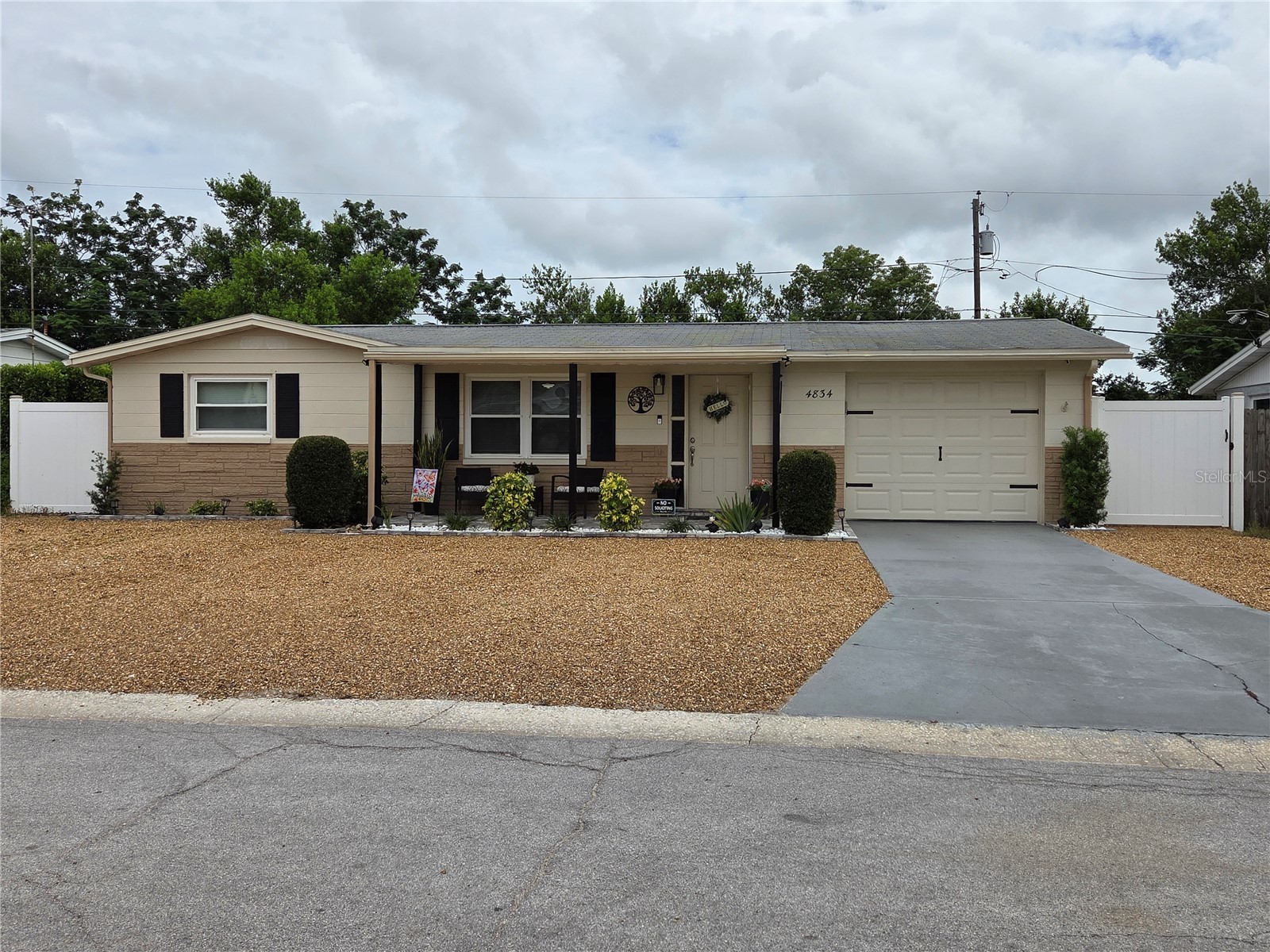 4834 Gaslight Avenue Holiday FL 34690 TB8515413 image1