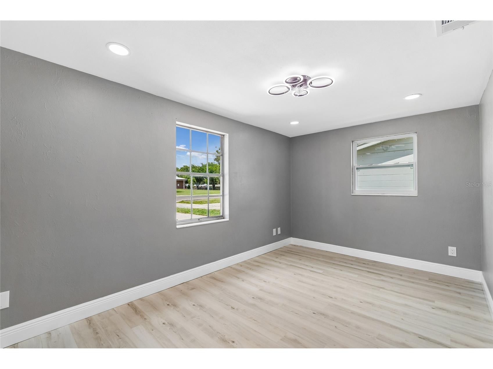 4834 Mile Stretch Drive Holiday FL 34690 TB8513993 image28