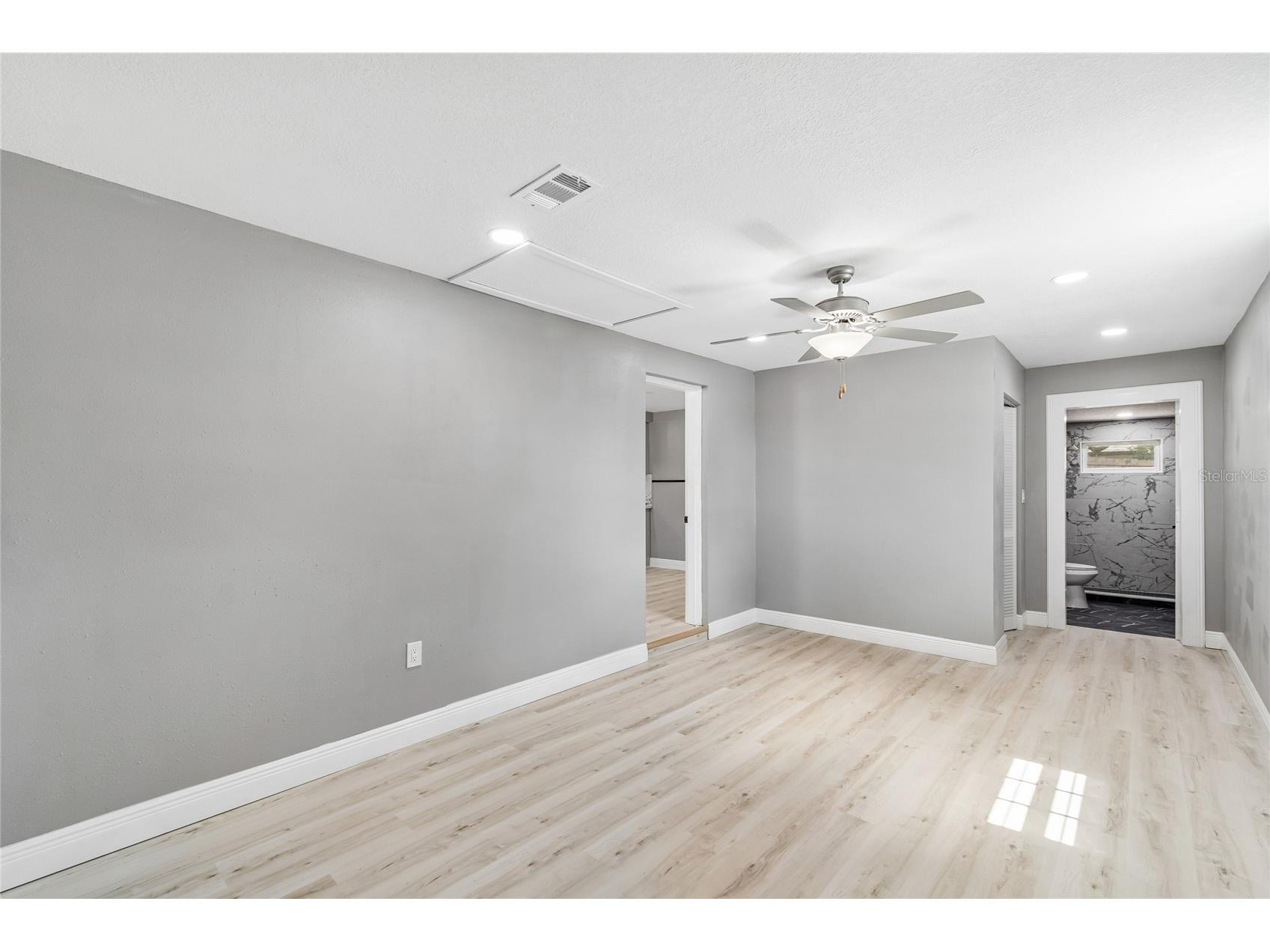 4834 Mile Stretch Drive Holiday FL 34690 TB8513993 image40