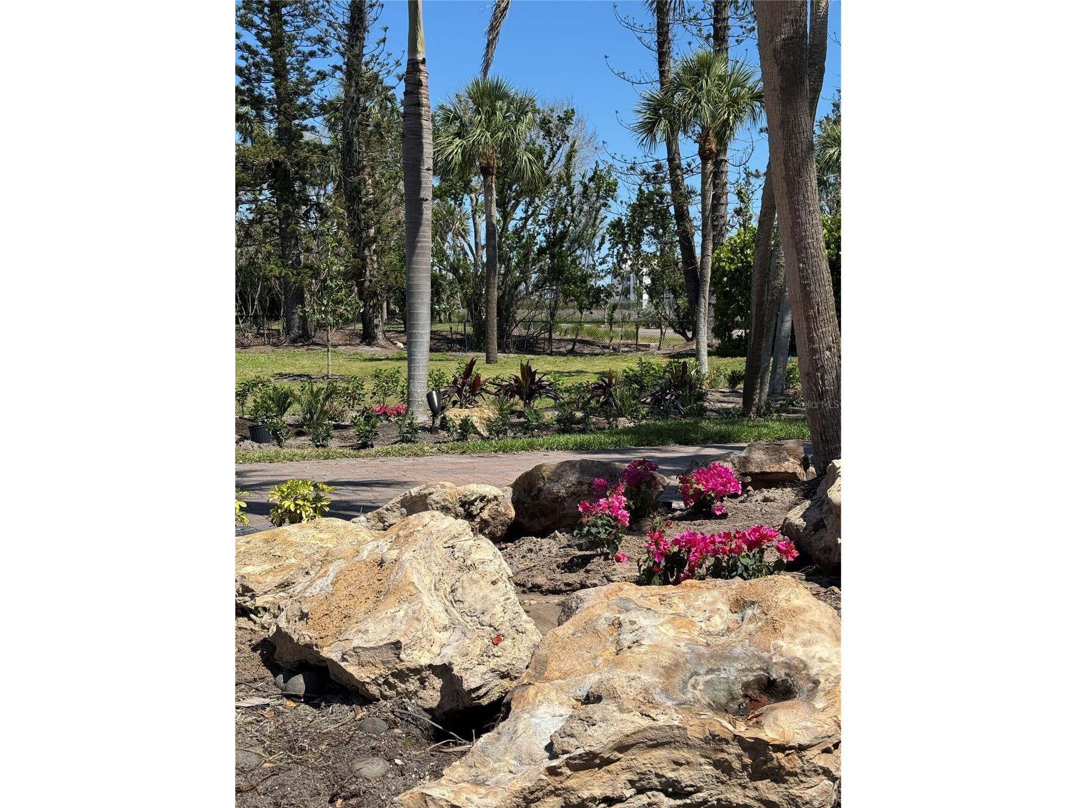 4835 Gulf Of Mexico Drive #106 Longboat Key FL 34228 - GULF OF MEXICO A4677656 image18