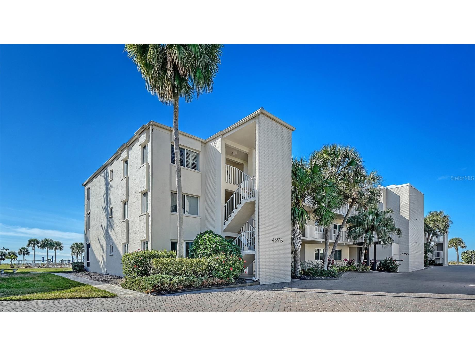 4835 Gulf Of Mexico Drive #106 Longboat Key FL 34228 - GULF OF MEXICO A4677656 image3