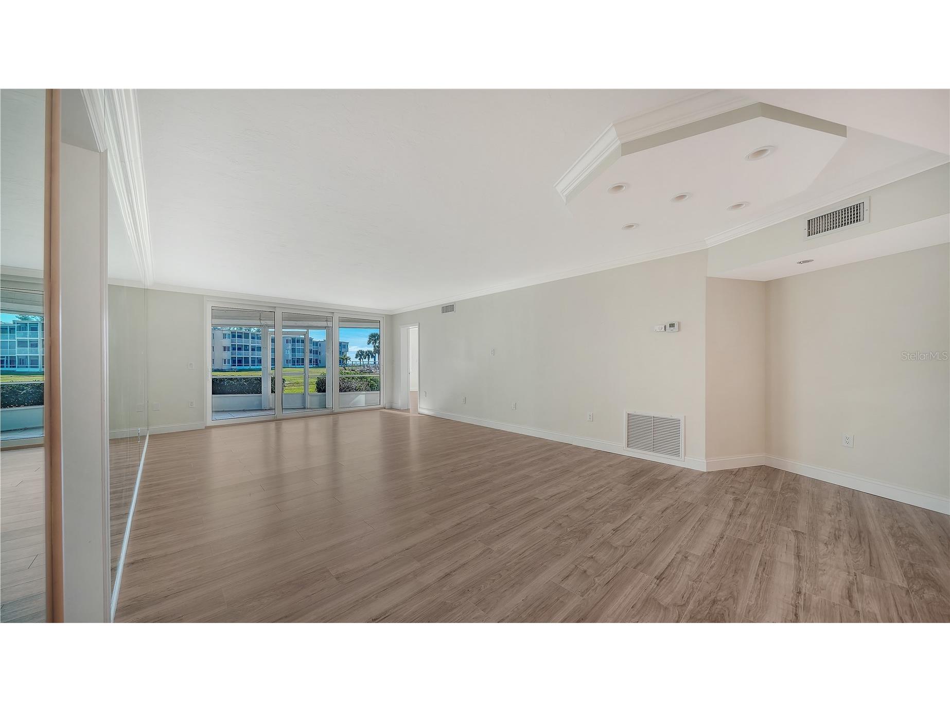 4835 Gulf Of Mexico Drive #106 Longboat Key FL 34228 - GULF OF MEXICO A4677656 image6